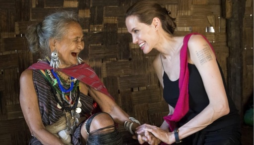 Angelina Jolie se retrage din rolul de trimis special al Înaltului Comisariat ONU pentru Refugiaţi