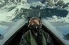 Tom Cruise le-a mulţumit fanilor pentru contribuţia la succesul „Top Gun: Maverick”, în timpul unei cascadorii impresionante - VIDEO