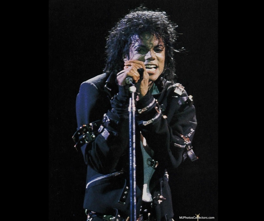 Melodii nelansate de Michael Jackson, publicate online după furtul unui hard disk la Bruxelles