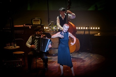 PIAF! The Show cu Nathalie Lermitte, pe 3 octombrie, la Bucureşti