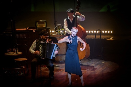 PIAF! The Show cu Nathalie Lermitte, pe 3 octombrie, la Bucureşti
