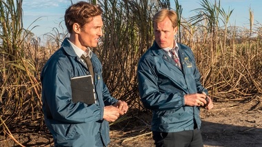 Matthew McConaughey spune că Woody Harrelson ar putea fi fratele său vitreg