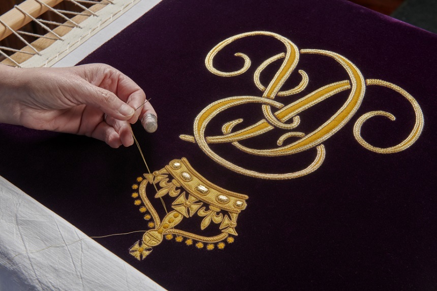 Încoronarea lui Charles - Regina Camilla va purta două ţinute simbolice la ceremonie - FOTO