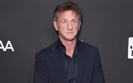 Grevă la Hollywood - Sean Penn a protestat în faţa studiourilor Disney şi a comparat inteligenţa artificială cu vrăjitoarea din „Mica Sirenă”