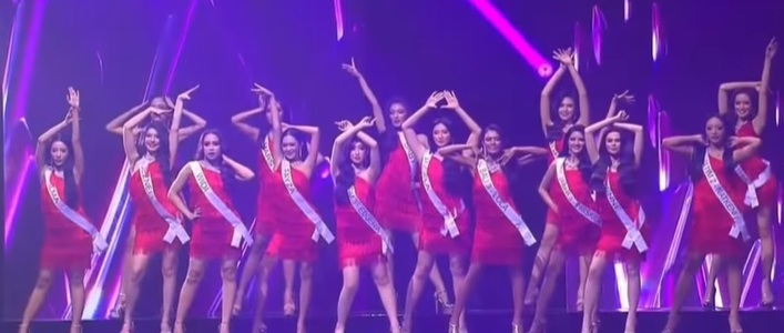 Miss Univers Indonezia - Candidate acuză organizatorii că le-au constrâns să se dezbrace
