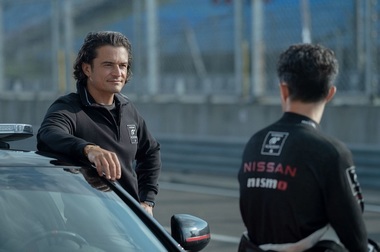 Filmul „Gran Turismo”, cu Orlando Bloom, David Harbour, Archie Madekwe, a debutat pe primul loc la box office-ul românesc de weekend