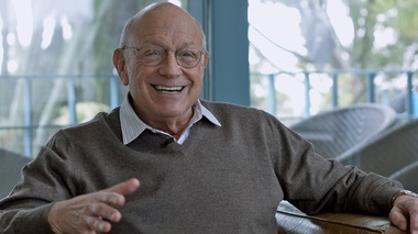 David Jacobs, creatorul serialului de mare audienţă „Dallas”, a murit