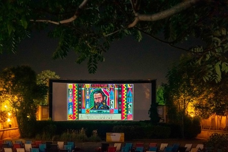 Filmele „Arsenie. Viaţa de apoi”, „Playback” şi „De ce scriu ăştia pe pereţi”, proiectate la grădina de vară Cinemascop de la Eforie Sud - VIDEO
