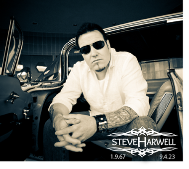 Steve Harwell, solistul fondator al trupei Smash Mouth, a murit la 56 de ani. Piesa "All Star" i-a adus celebritatea după ce a apărut pe coloana sonoră a filmului de animaţie "Shrek" - VIDEO