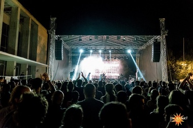 Începe Balkanik Festival, la Grădina Uranus şi pe Strada Uranus - Nouă concerte, 10 expoziţii şi recital gastronomic