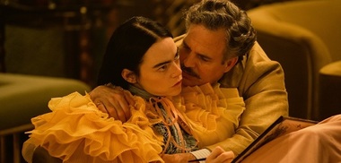 Festivalul de Film de la Veneţia încoronează un Frankenstein feminin cu Emma Stone în rolul principal