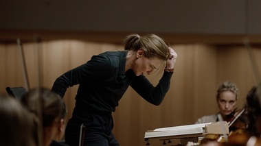 „TÁR”, cu Cate Blanchett, de două ori câştigătoare a Oscarului, difuzat pe SkyShowtime începând cu 30 octombrie - VIDEO