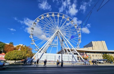 Prima roată hi-tech din România va fi inaugurată la Târgul de Crăciun de la Craiova