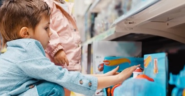 Marii retaileri din California, obligaţi prin lege să aibă raioane de jucării neutre din punct de vedere al sexului 