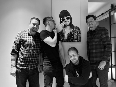 Trupa Up To Eleven revine pe scenă cu un show tribut "Up To Nirvana-MTV Unplugged in New York"