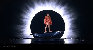 Eurovision 2024 a fost câştigat de Elveţia. Nemo: "Sper ca acest concurs să se ridice la înălţimea promisiunilor sale şi să lupte pentru demnitate şi pace". Martin Österdahl, supervizorul competiţiei, a fost huiduit iar juriul din Israel contestat - VIDEO