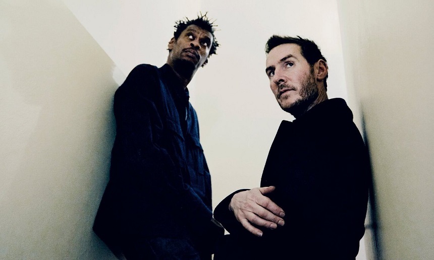 Massive Attack anulează un concert în Georgia în semn de solidaritate cu protestatarii