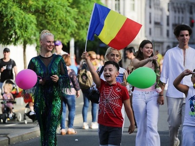 Strada Giuseppe Verdi din Sectorul 2, în premieră deschisă pentru pietoni în weekend. Expoziţii, spectacole de animaţie şi de acrobaţie, demonstraţii de dresaj, pe Calea Victoriei