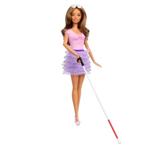 Mattel lansează prima sa păpuşă Barbie nevăzătoare