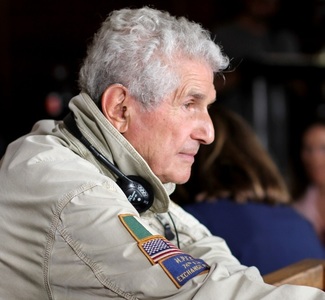 Cineastul Claude Lelouch va primi un premiu pentru întreaga carieră la Festivalul de Film de la Veneţia