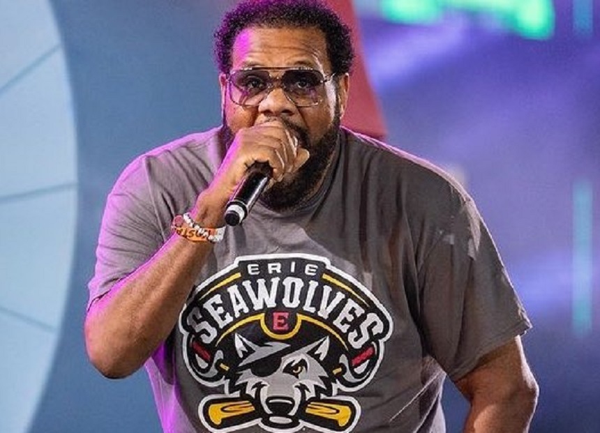 Rapperul american Fatman Scoop a murit după ce s-a prăbuşit pe scenă în timpul unui concert