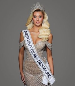 Miss Universe 2024 vine din Danemarca. Victoria Kjær Theilvig are 21 de ani, este dansatoare şi visează să devină avocată / Cine a reprezentat România - FOTO, VIDEO