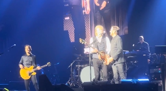 Paul McCartney şi Ringo Starr au cântat împreună pe O2 Arena din Londra/ VIDEO
