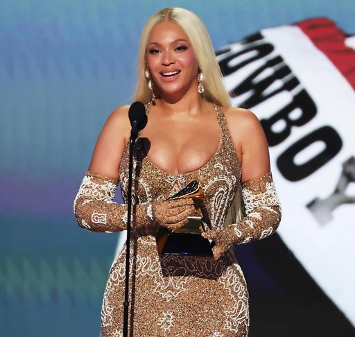Gala Premiilor Grammy - Beyoncé a câştigat trofeul pentru Albumul anului cu "Cowboy Carter". Cântecul anului: "Not Like Us" de Kendrick Lamar. Gojira, The Rolling Stones şi The Beatles, premiaţi/ Lista câştigătorilor/ VIDEO