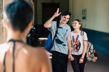 Actorii din "Hoţii de subiecte" lansează o declaraţie de Ziua Îndrăgostiţilor - VIDEO