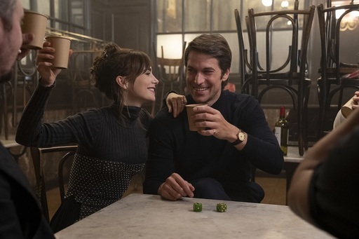"Emily in Paris" - Lucas Bravo revine pentru sezonul 5 în ciuda criticilor sale la adresa serialului