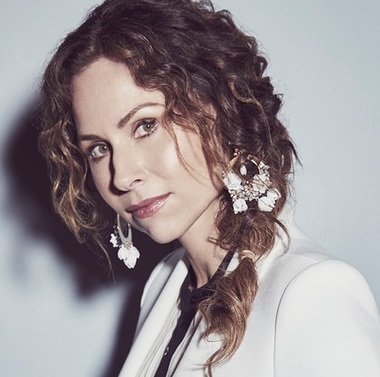 Minnie Driver va juca în sezonul 5 din „Emily in Paris”