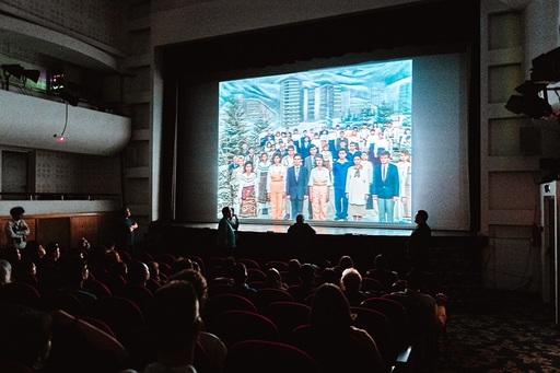 Caravana Cinematografică „Anul Nou care n-a fost” ajunge în curând la Cluj-Napoca, Alba Iulia, Gherla, Sibiu şi Râmnicu Vâlcea
