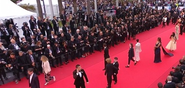 Cannes - O deputată îi îndeamnă pe organizatorii festivalulului să fie atenţi la efectele toxice ale TikTok