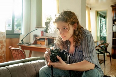 "În obiectiv", un film de Thierry de Peretti, despre fotografie şi istorie, din 30 mai în cinematografe - VIDEO