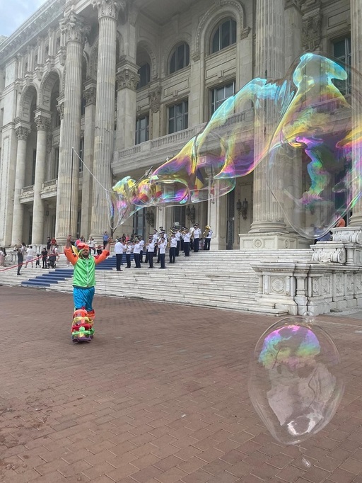 Ziua Internaţională a Copilului, în Bucureşti - Intrare liberă la Parlament, Depoul Dudeşti şi la Târgul de artă contemporană MoBU