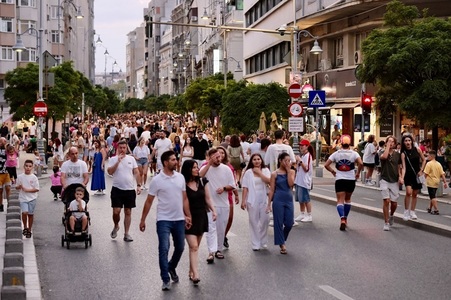 Expoziţii, ateliere, muzică live şi instalaţie interactivă pe Calea Victoriei în acest weekend
