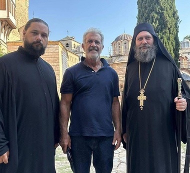 Mel Gibson a ajuns recent la Muntele Athos şi laudă experienţa spirituală profundă - FOTO/ VIDEO