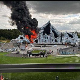 Belgia - Scena principală de la Tomorrowland a fost complet distrusă de un incendiu. Cel mai mare festival de muzică electronică din Europa începe vineri - VIDEO