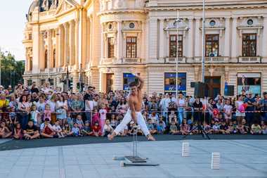 Muzică live şi scenă deschisă pentru tineri artişti în acest weekend, la “Străzi deschise – Bucureşti” / Restricţii rutiere