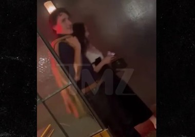 Justin Trudeau şi Katy Perry au fost văzuţi luând masa împreună în Montreal - VIDEO