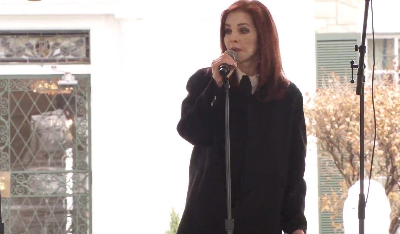 Foştii parteneri de afaceri ai Priscillei Presley au dat-o în judecată pentru mai mult de 50 de milioane de dolari, acuzând fraudă