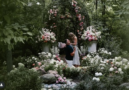 Logodna dintre Taylor Swift şi Travis Kelce bate recorduri pe Instagram