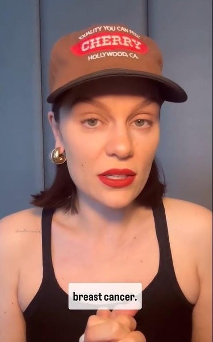 Cântăreaţa britanică Jessie J anunţă că va fi supusă unei noi intervenţii chirurgicale, după ce a fost diagnosticată cu cancer la sân