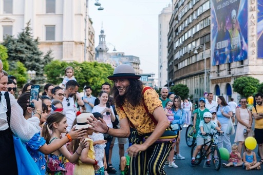 Primul weekend de toamnă la „Străzi deschise - Bucureşti”: Parade, sport şi divertisment pe Calea Victoriei şi strada Bârcă din Sectorul 5