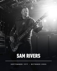 Basistul trupei Limp Bizkit, Sam Rivers, a murit. El avea doar 48 de ani