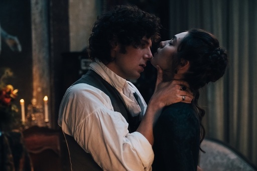 „The Seduction” sau emanciparea femeilor. Anamaria Vartolomei: „Scenele erotice sunt lucrate aproape ca o coregrafie”/ FOTO/ VIDEO