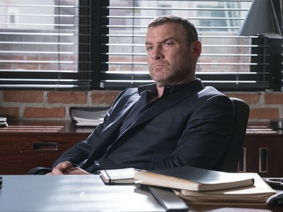 Actorul Liev Schreiber, internat de urgenţă la New York