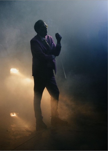 BIOGRAFIE - Adrian Pleşca, alias 'Artanu', a adus Timpuri Noi şi a continuat să fie un Partizan al muzicii rock
