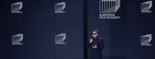 Jafar Panahi îndeamnă cineaştii să ia atitudine la European Film Awards: „Tăcerea înseamnă complicitate la întuneric”