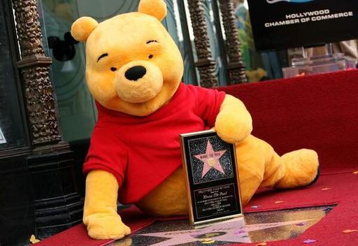 Îndrăgitul urs Winnie the Pooh împlineşte 100 de ani, timp în care a devenit inclusiv un pluş cu conotaţii politice